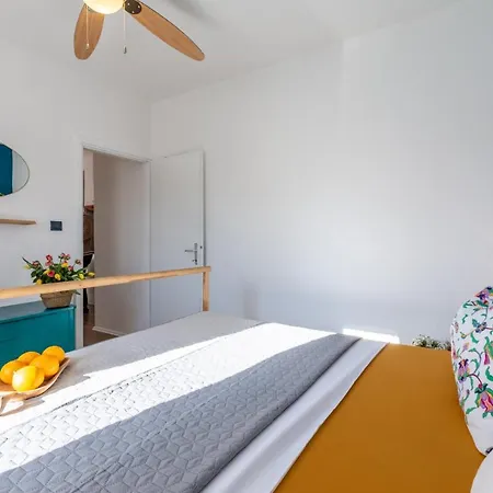 Apartments Lota On Top Location Supetar Exterior photo